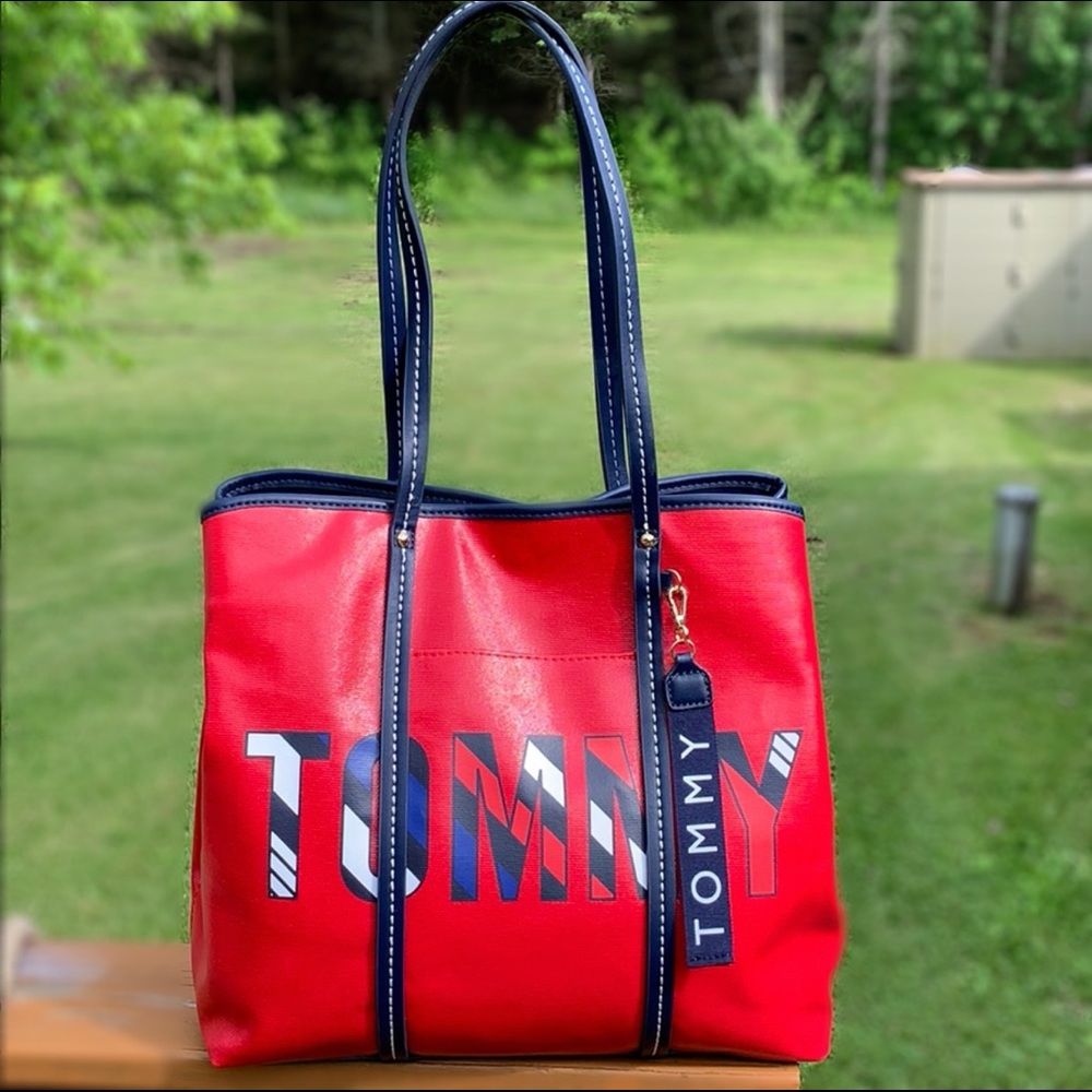 Tommy Hilfiger Tote ✨❤️
